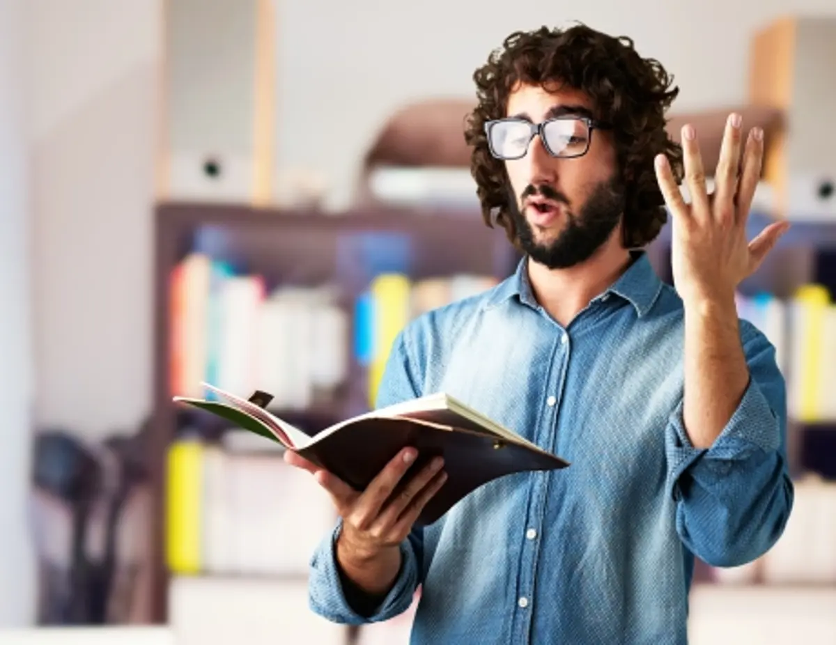 با صدای بلند انگلیسی تمرین